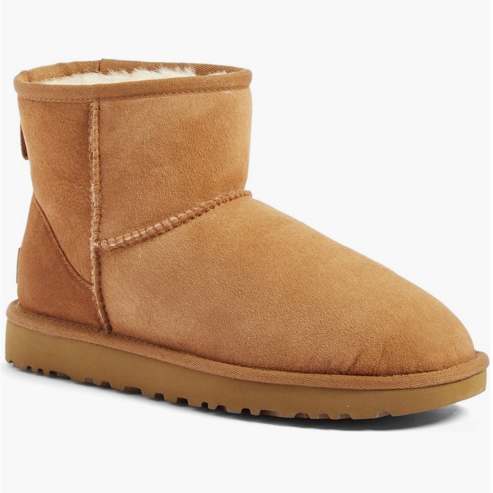 Ugg Classic Mini II